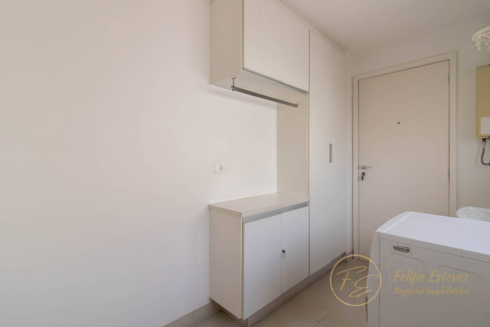 Apartamento à venda e aluguel com 1 quarto, 115m² - Foto 96