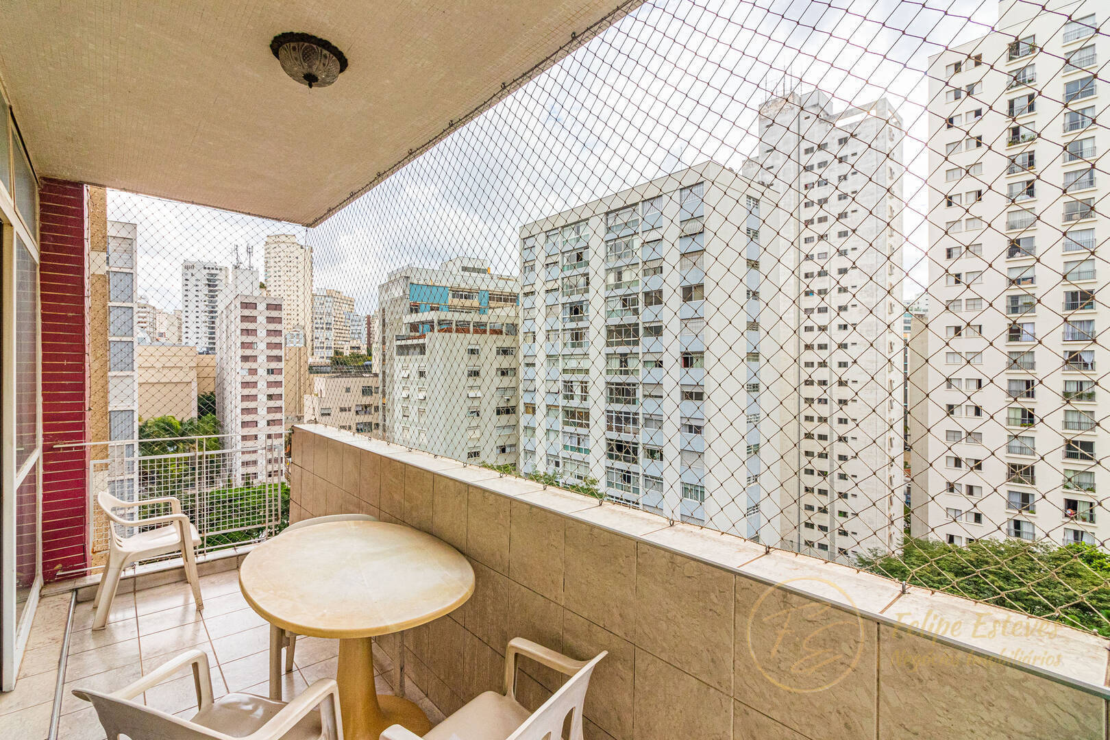 Apartamento à venda com 4 quartos, 247m² - Foto 8