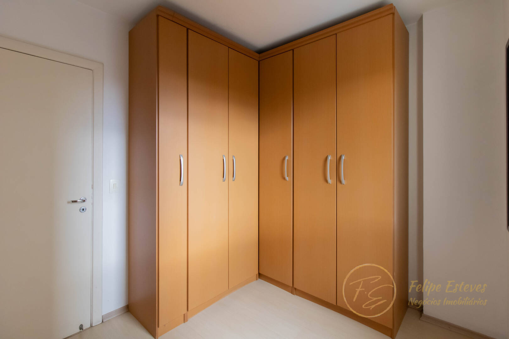 Apartamento à venda com 3 quartos, 83m² - Foto 15