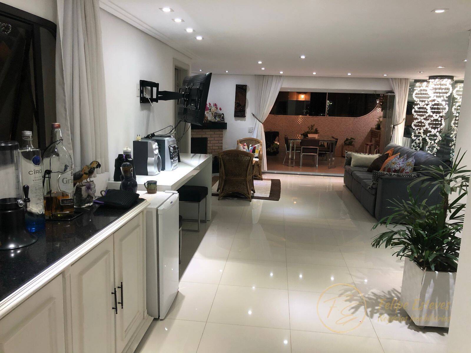 Apartamento à venda com 4 quartos, 347m² - Foto 7