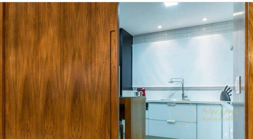 Apartamento à venda com 3 quartos, 160m² - Foto 12