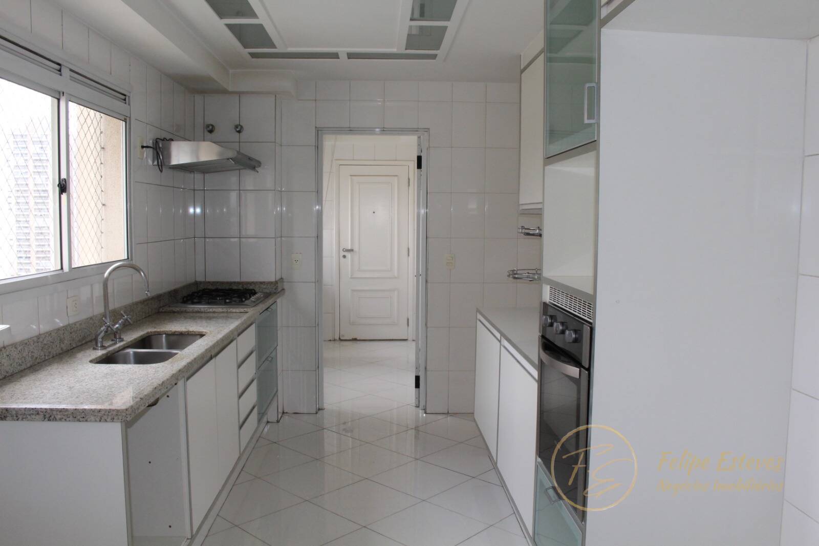 Apartamento à venda com 4 quartos, 172m² - Foto 18