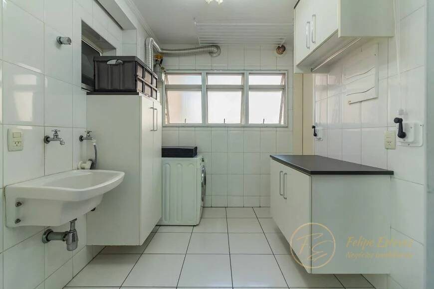 Apartamento à venda com 4 quartos, 140m² - Foto 13