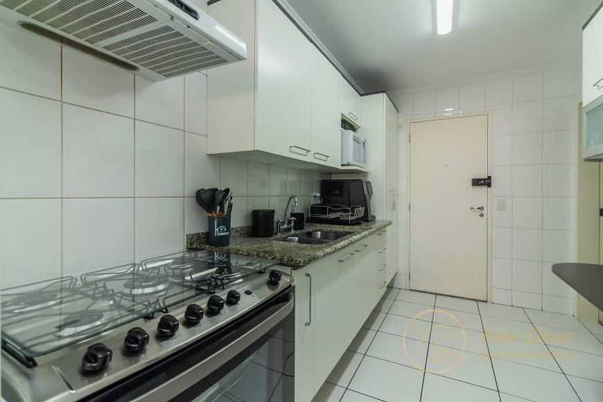 Apartamento à venda com 4 quartos, 140m² - Foto 11