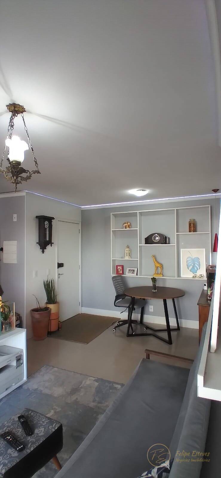 Apartamento à venda com 3 quartos - Foto 1