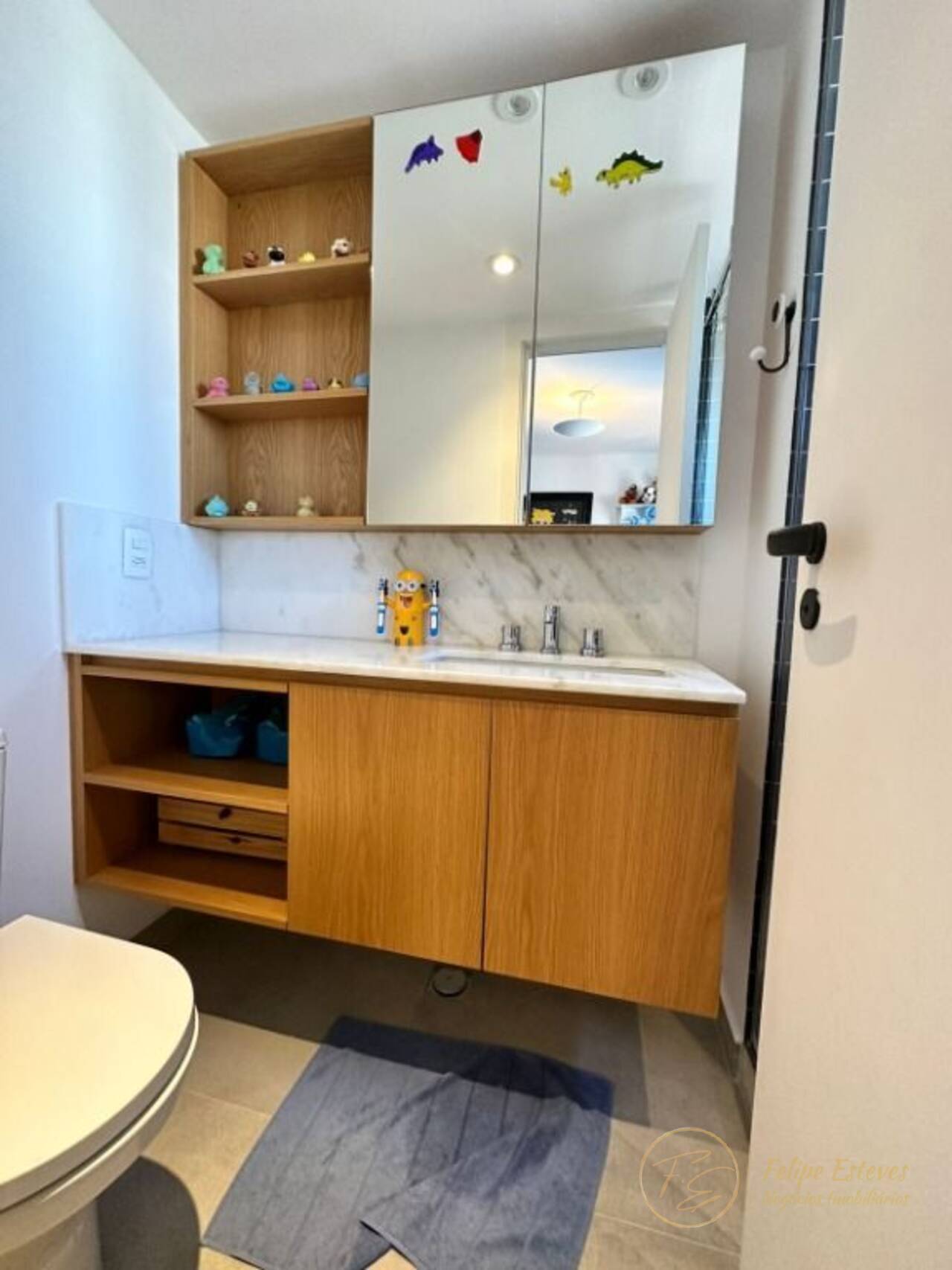 Apartamento à venda com 3 quartos - Foto 4