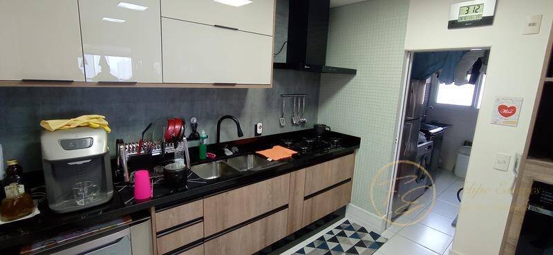 Apartamento à venda com 4 quartos - Foto 6